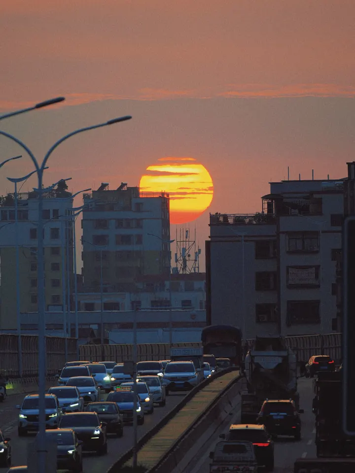 城市·日落