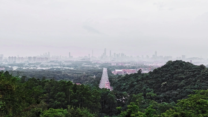 山·路·城