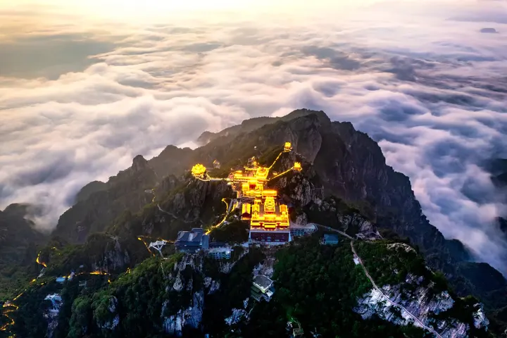 老君山云海日出