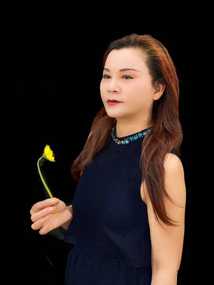 一组人像
