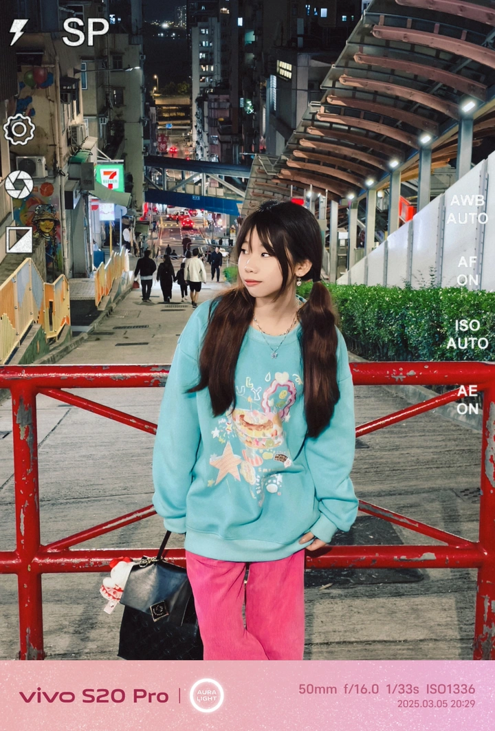 手机摄影丨香港街头胶片人像