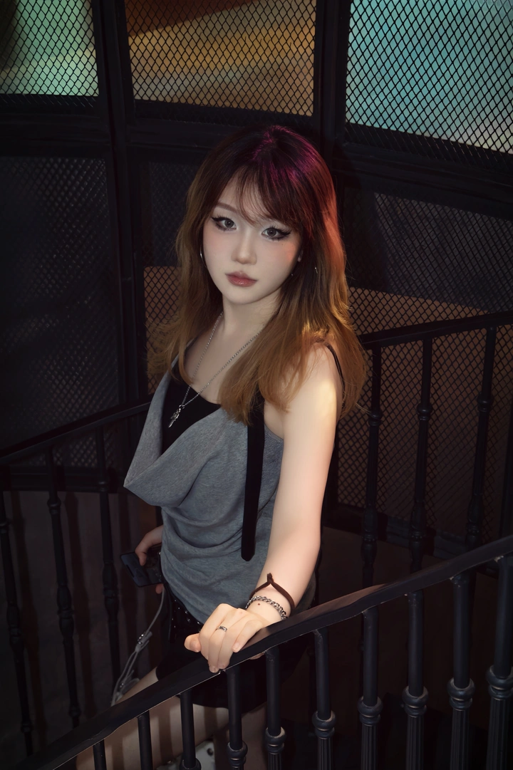 全是侧脸？