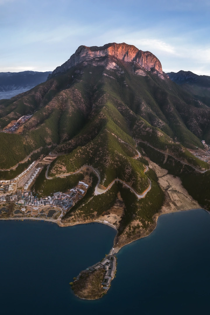 泸沽湖