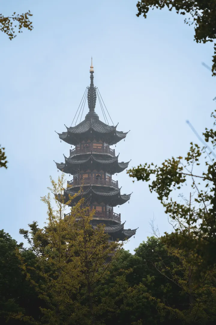 龙华寺塔