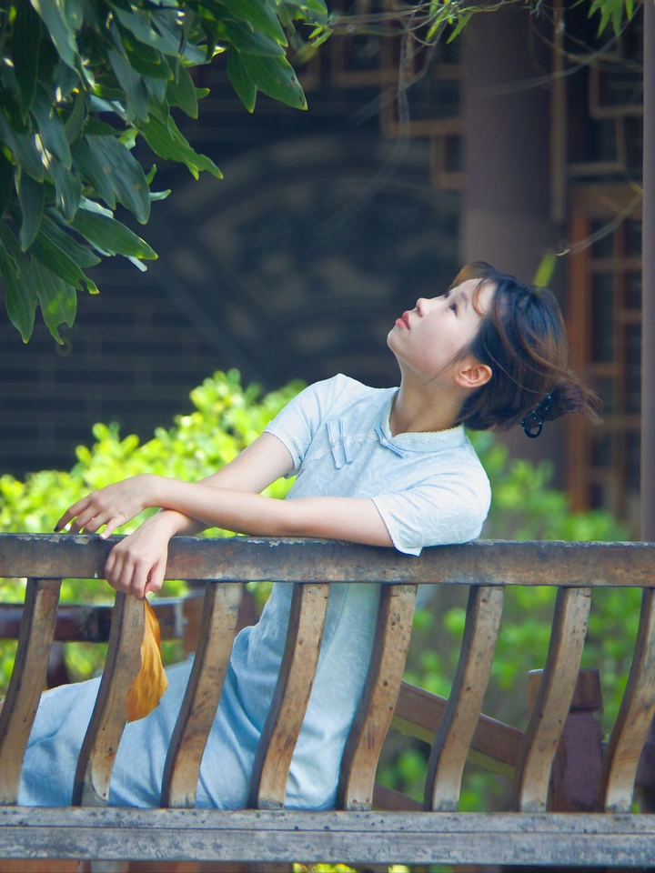 姑娘一句春不晚，我便到了真江南～