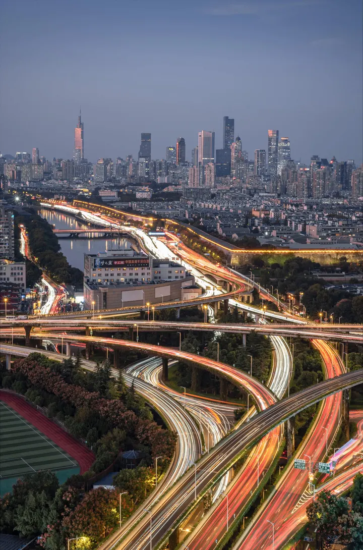 远眺城市