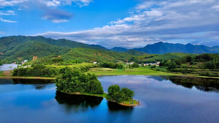 湖心岛