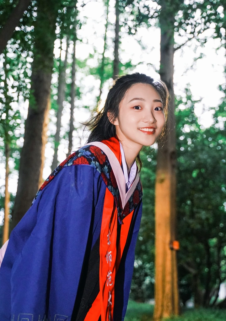 毕业季：把青春酿成盛夏的光