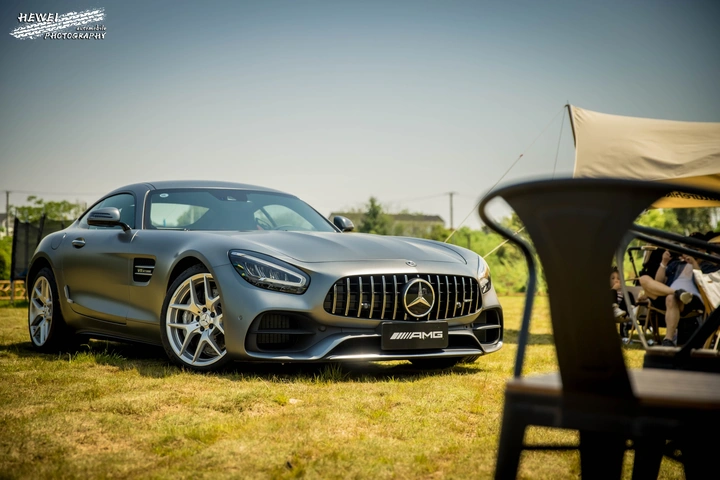 奔驰AMG GT