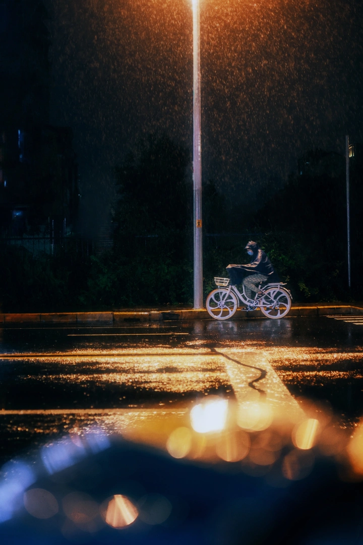 共享一场雨
