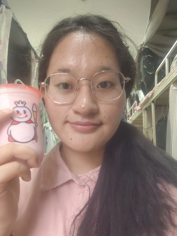 夏天奶茶