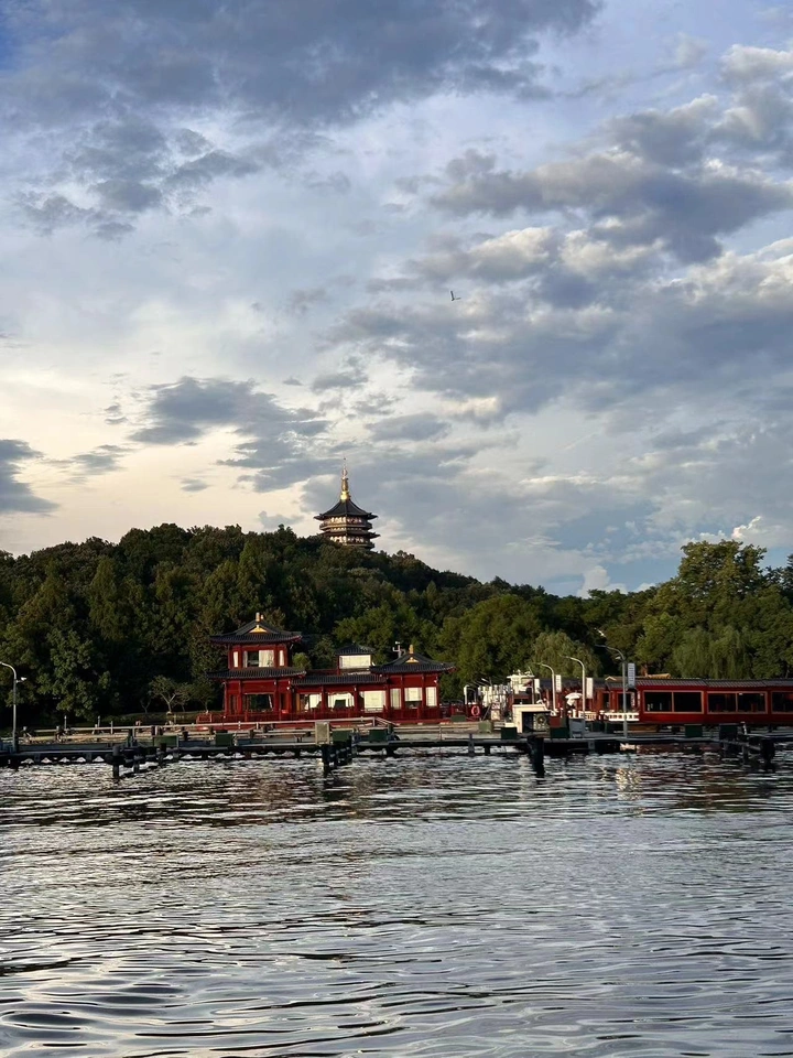 西湖胜景