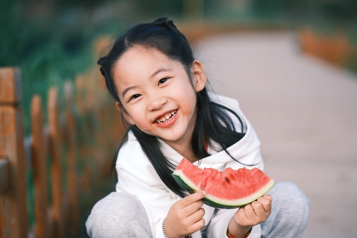 小傻瓜吃西瓜🍉