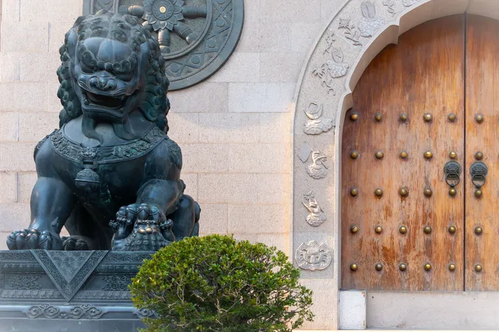 魔都的烟火气—静安寺