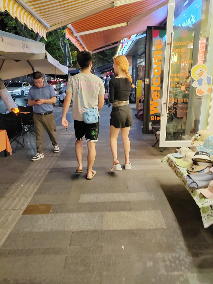 情侣