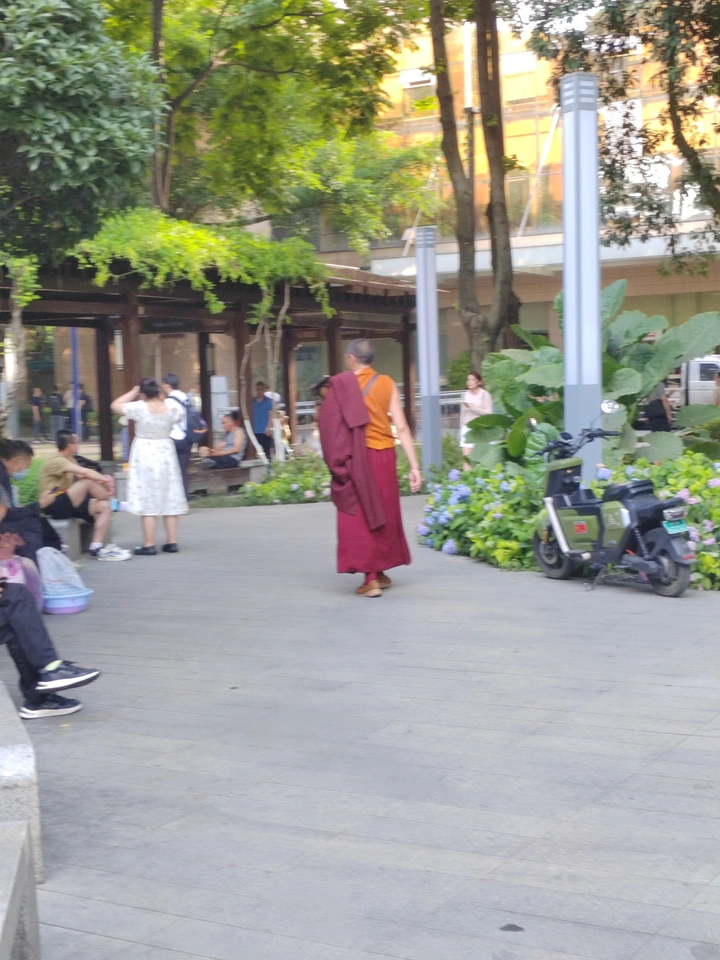 华西医院的喇嘛