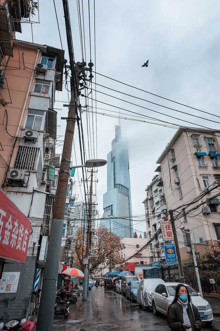 雨天的城市