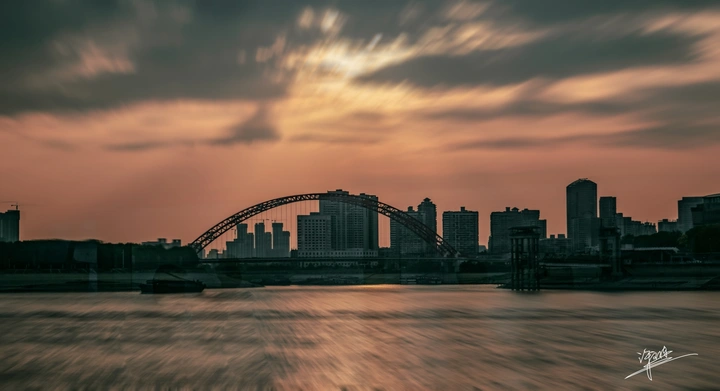 长江日落