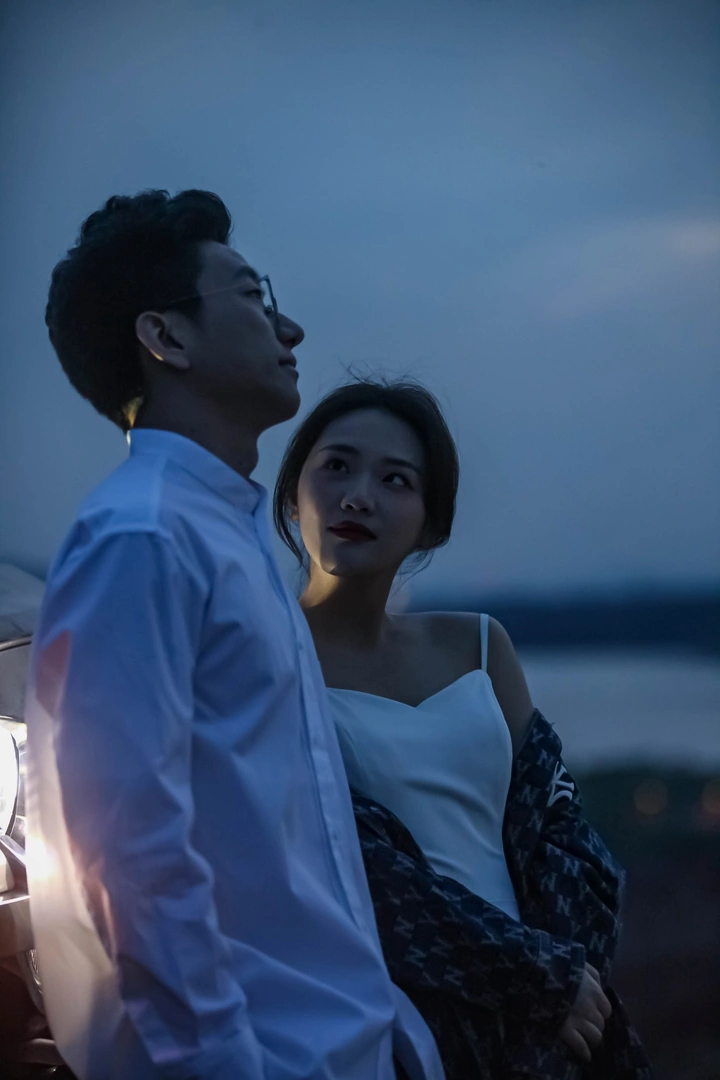 一起吹吹晚风吗