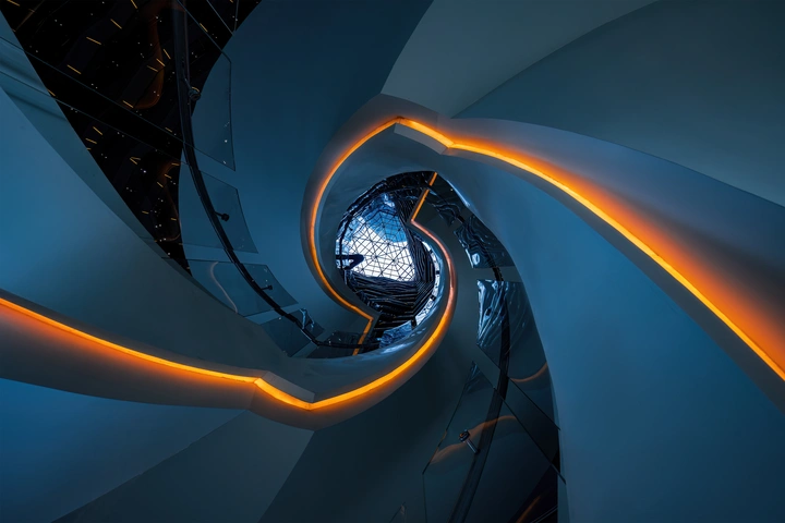 旋梯 | 穿越 · 时空隧道