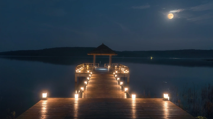 月夜栈桥