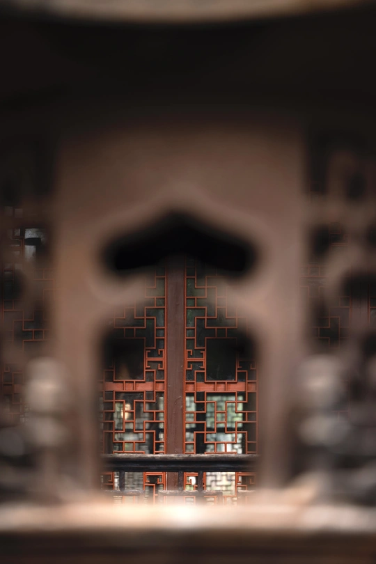 建筑物的窗户反射