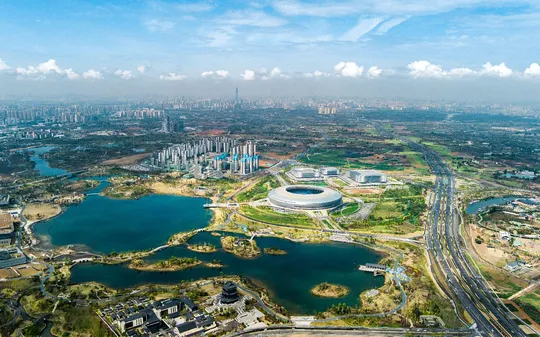 城市 aerial view 湖泊 摩天大楼