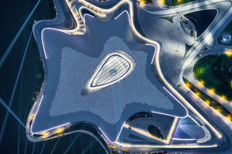 一栋星星形状的建筑