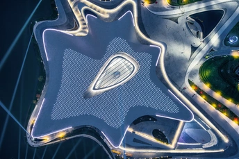 一栋星星形状的建筑