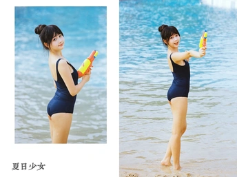 一位穿着比基尼的女士在海滩上 一位穿着泳衣的女孩带着一瓶水。