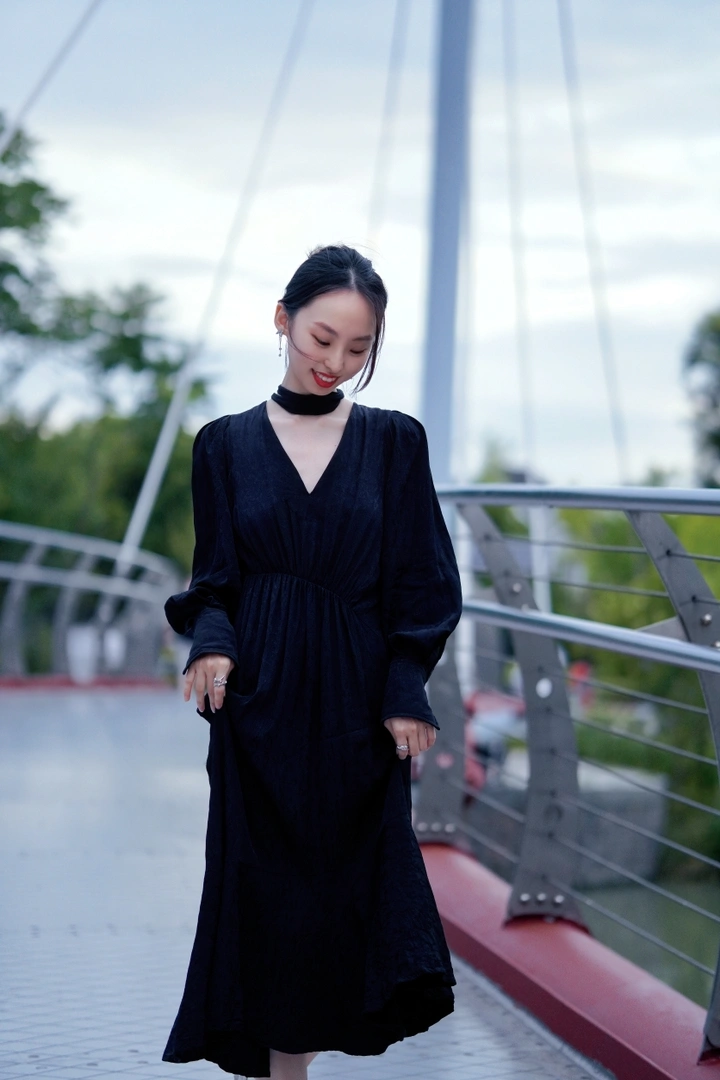 泰晤士小镇，那一袭黑色的美丽