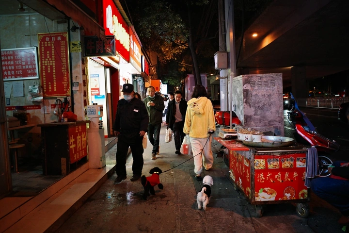 夜的城市