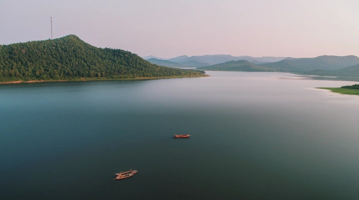静