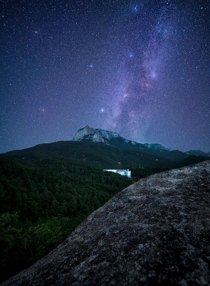 天柱山上赏银河