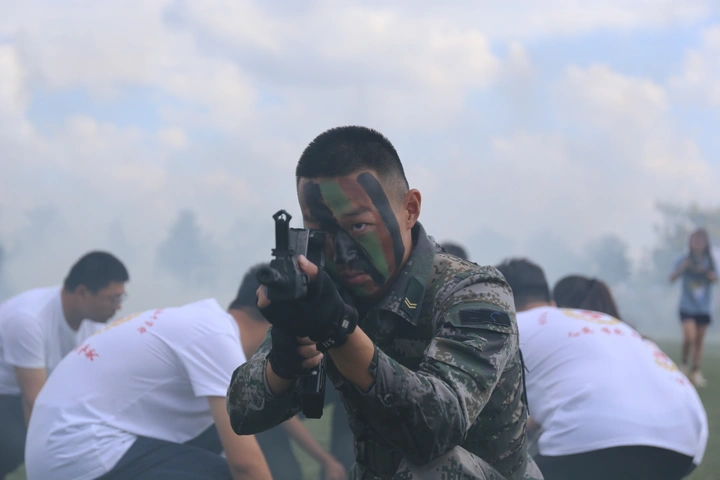 战士