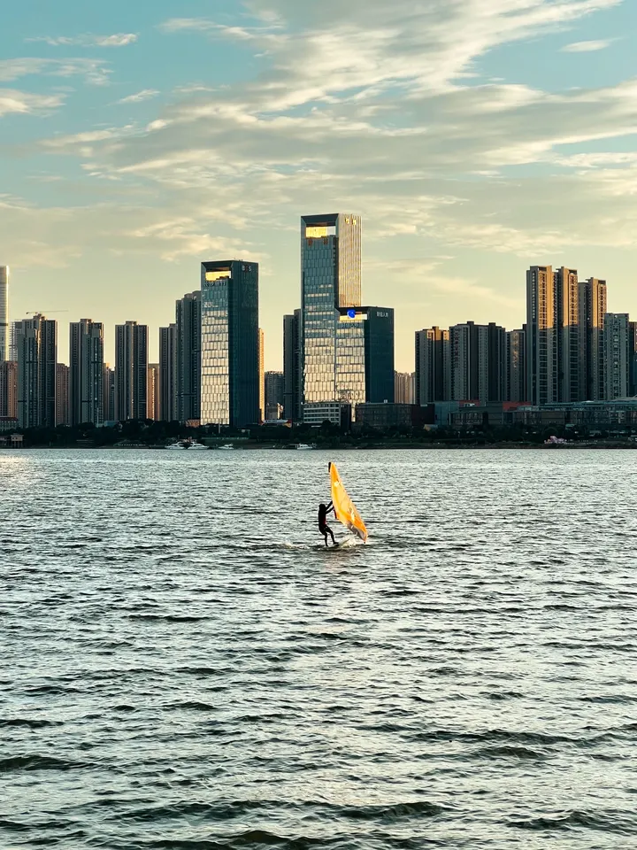 夏天来长沙海边约个会