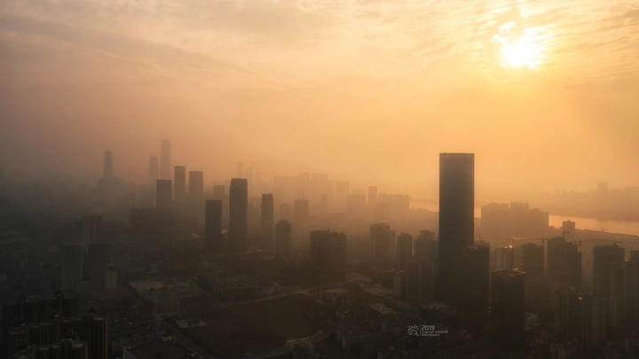 2019，长沙的第一个太阳
