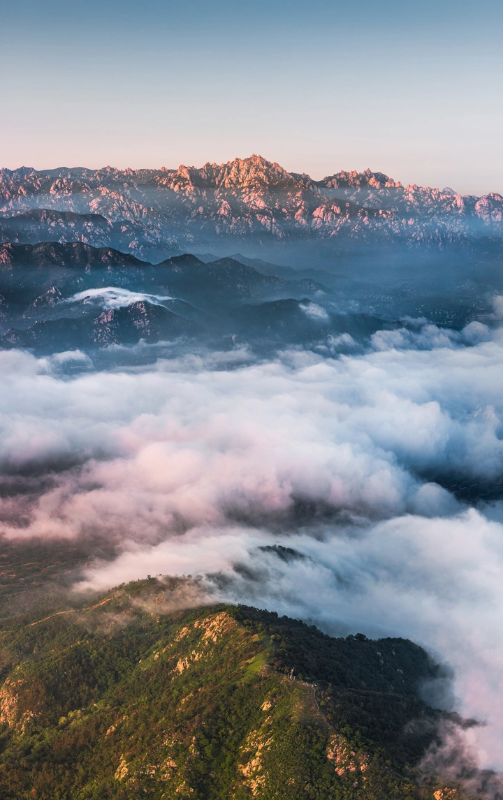 崂山云海日照金山