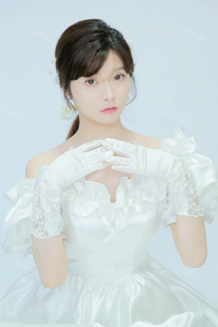 独 有 浪 漫 👰🏻‍♀️