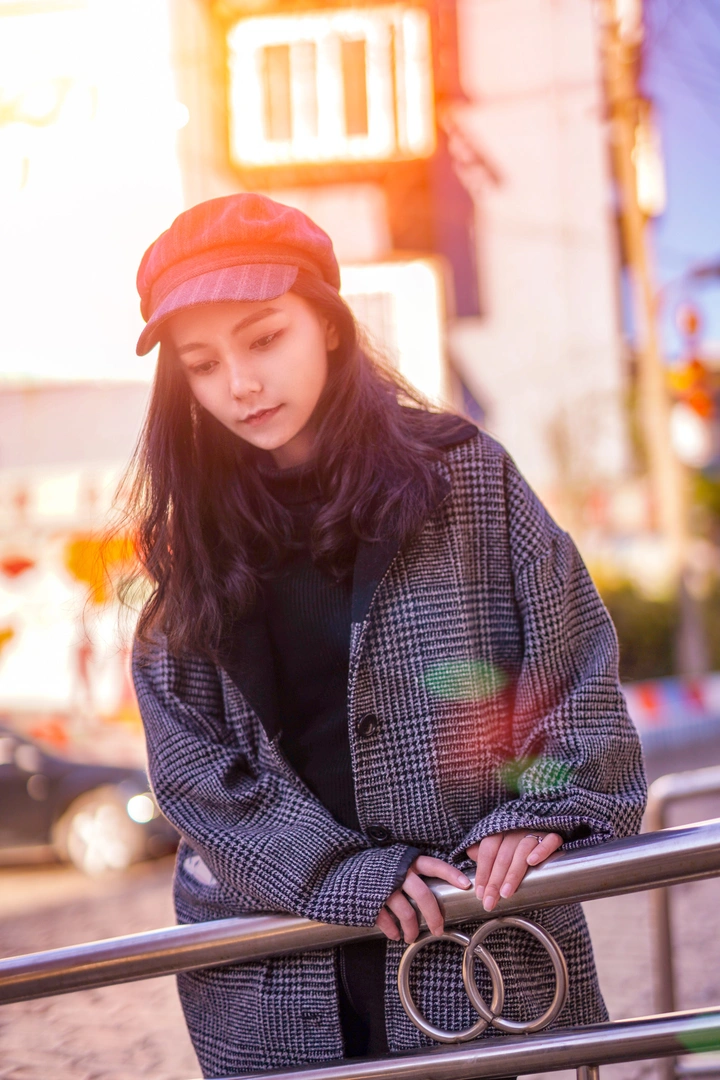 翠湖的夕阳美少女