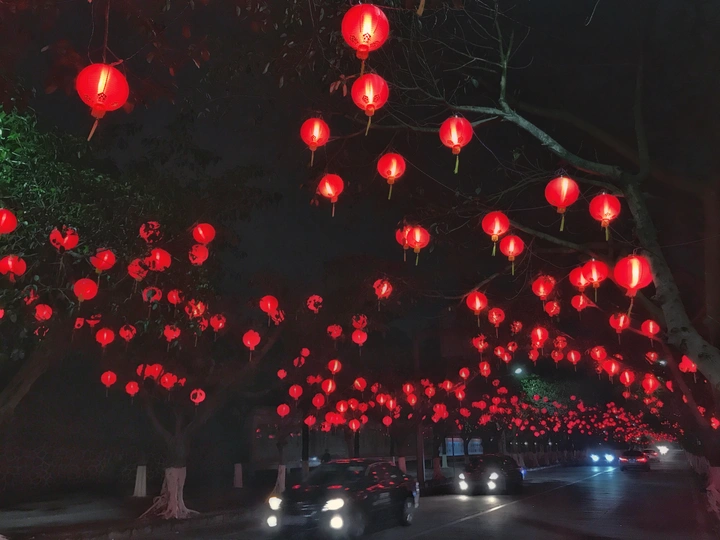 红灯笼🏮高高挂