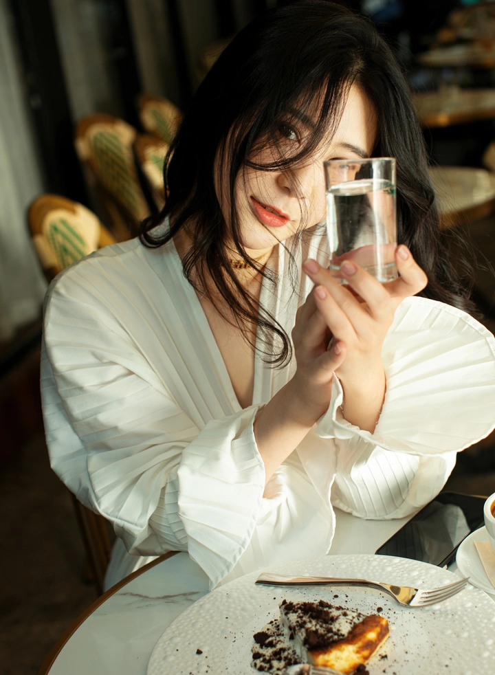 午后静静子