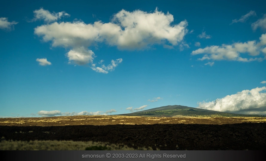 山水画 有山和蓝天