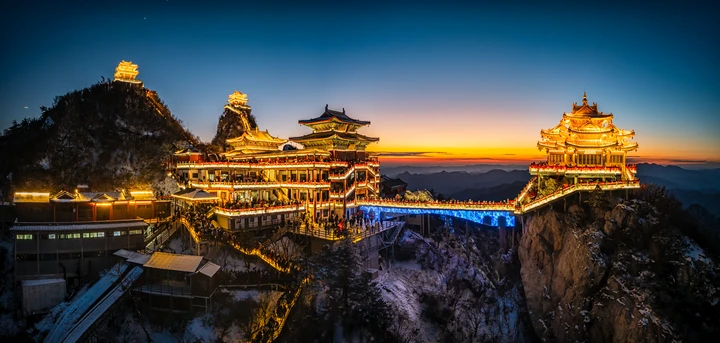 老君山日落
