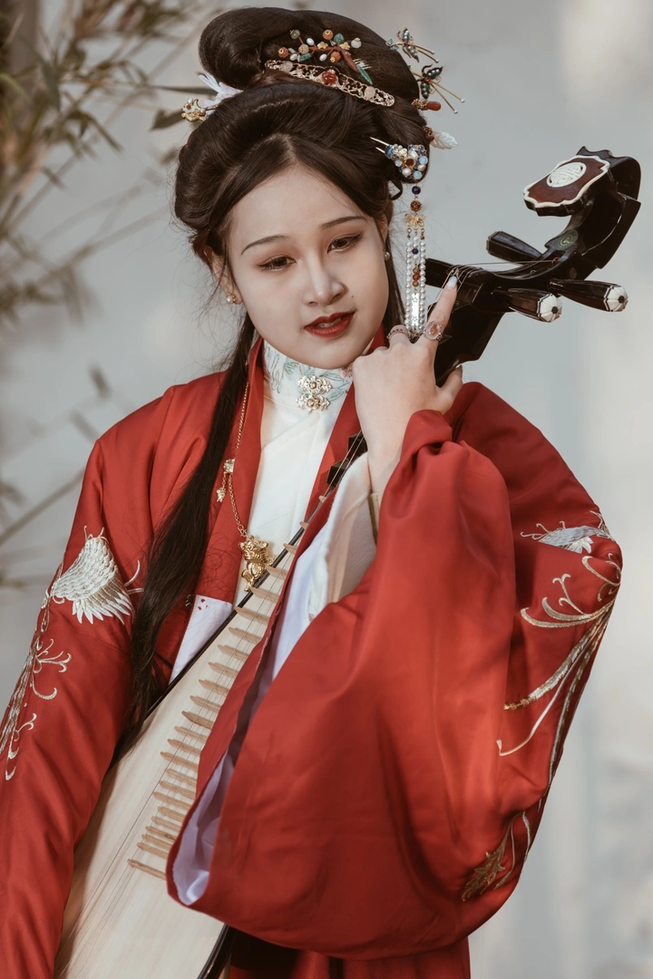 曲终收拨当心画