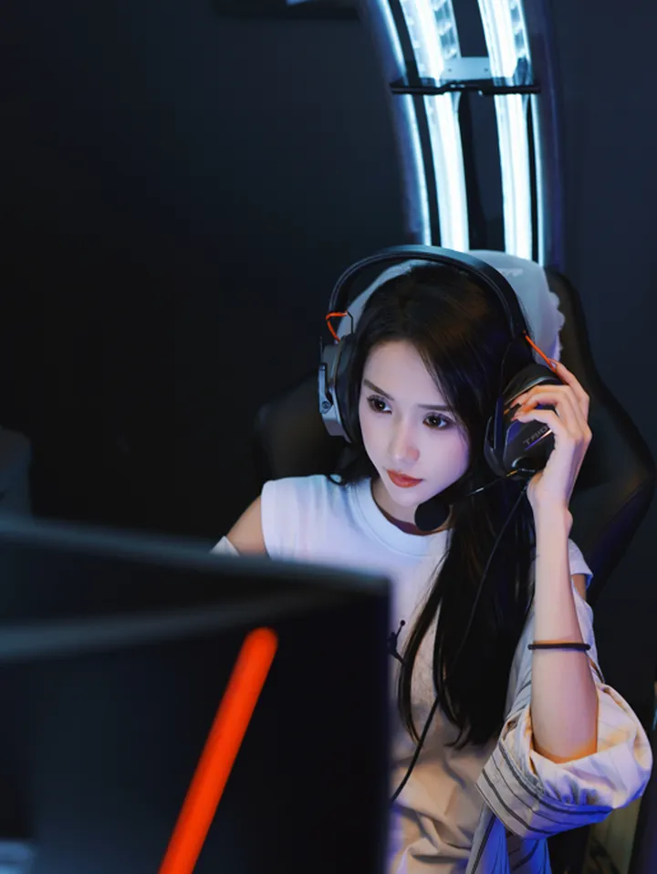 电竞少女