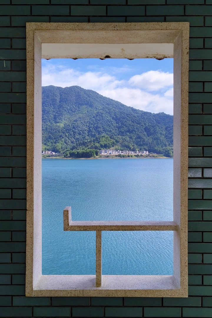 画框里的山水