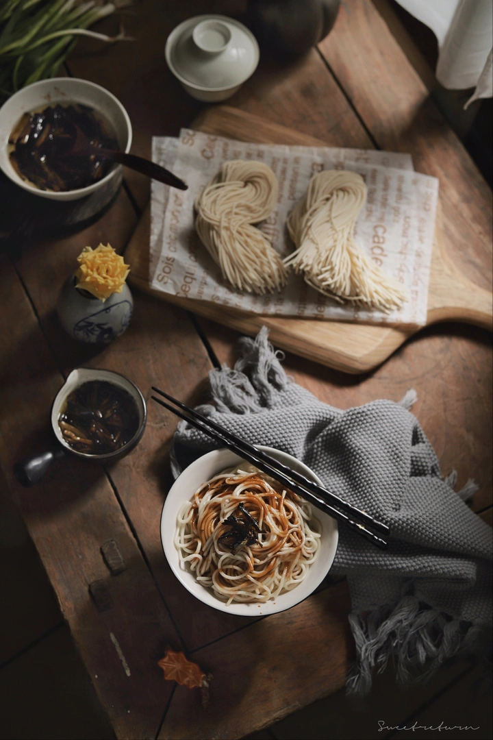一碗葱油面🍜