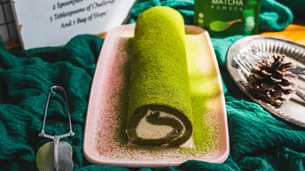 绿色毛巾和盘子