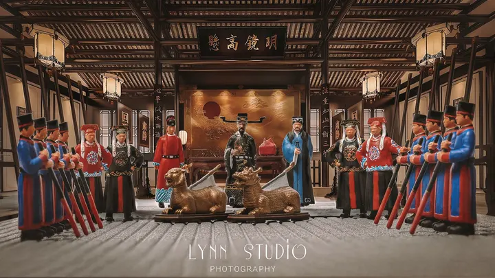 铁面映丹心，黑脸照青天！